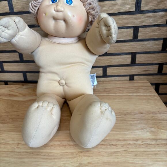 Cabbage Patch Kids Doll - Picture 2 of 10